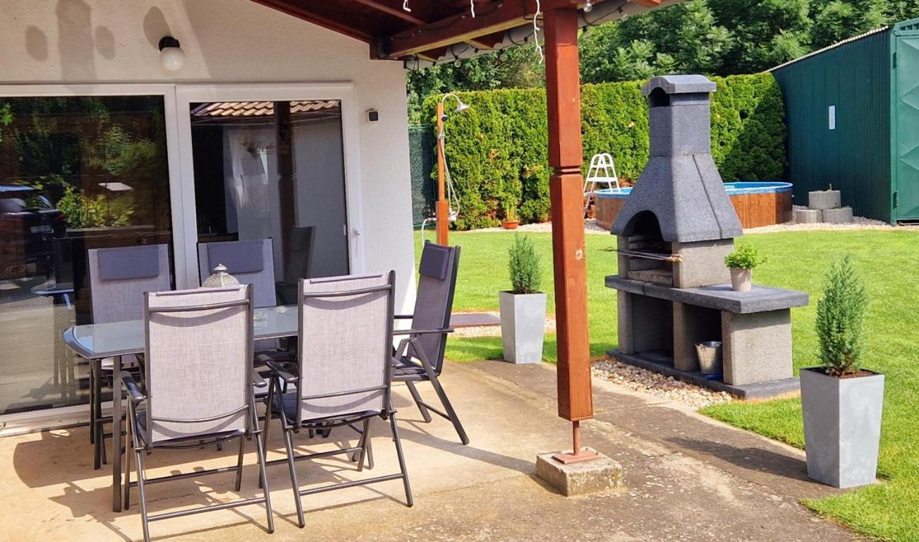 Roubenka Rozkoš Villa Nové Město nad Metují Kültér fotó