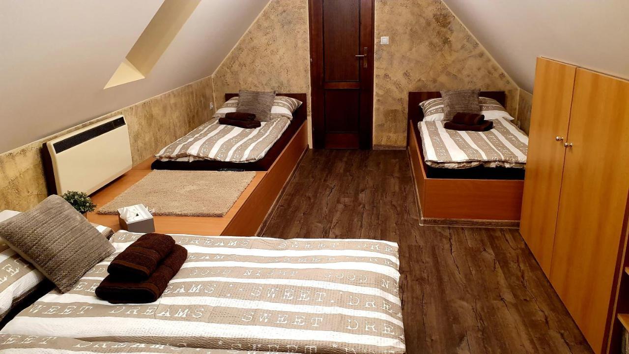 Roubenka Rozkoš Villa Nové Město nad Metují Kültér fotó